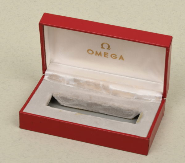 WAT005 Omega Medium Size Mens Watch Box from the 1960´s