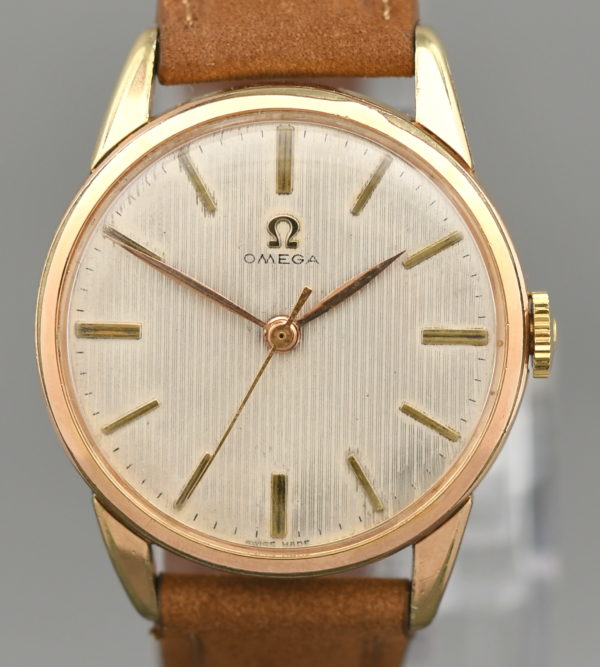 Wat21010 Omega 2348/7 Gold on Steel from 1945