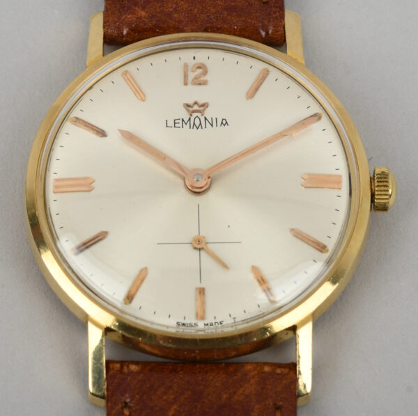 Wat23002 Lemania Calatrava 18 K Yellow Gold, with Box and Warrenty paper